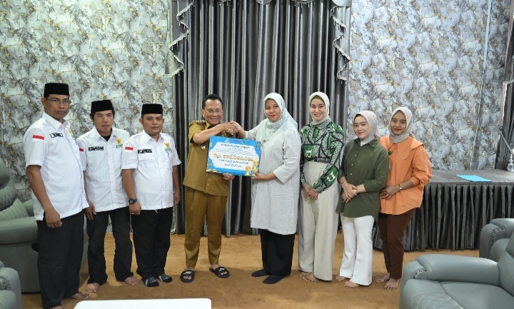 Bupati Bistamam Terima Zakat Mall Awal Bross Bagan Batu
