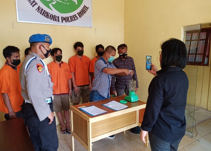 Polisi Blender Sabu 21,69 Gram, 2 Tersangka Warga Bagansiapiapi