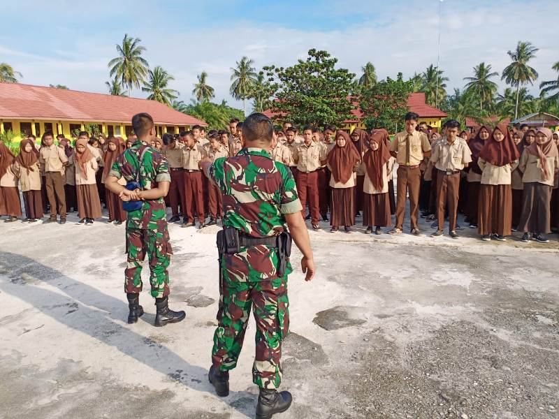 Siswa SMAN 3 Antusias Ikuti Latihan PBB Dan Sosialisasi Wawasan Kebangsaan