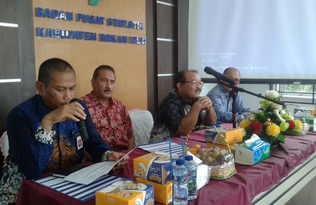 Seskab Lakukan Monitoring Pembangunan Gedung BPS Rokan Hilir