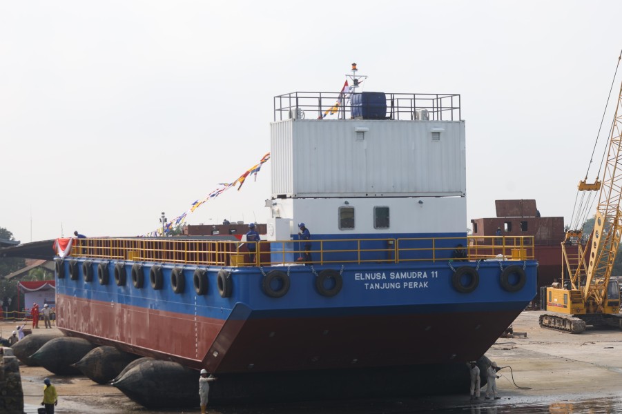 Armada Hopper Barge Elnusa Trans Samudera, Siap Dukung Operational Hulu Migas