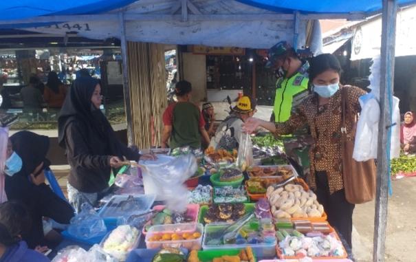 Terbukti Abaikan Prokes, Langsung Dihukum