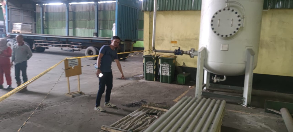 Pijak Spandek Berkarat, Karyawan PT SPK Kritis Jatuh Dari Ketinggian 10 Meter