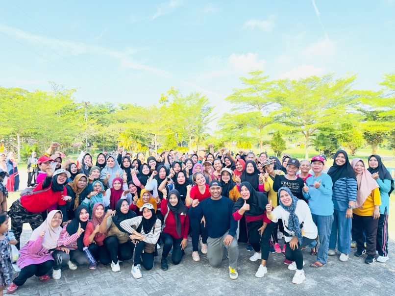 HUT Nasdem Ke 14, Dewan Jufrizal Senam Sehat Bersama Ratusan Warga