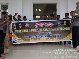 Polsek Sinaboi Gelar Bakti Sosial di Masjid Al-Annur