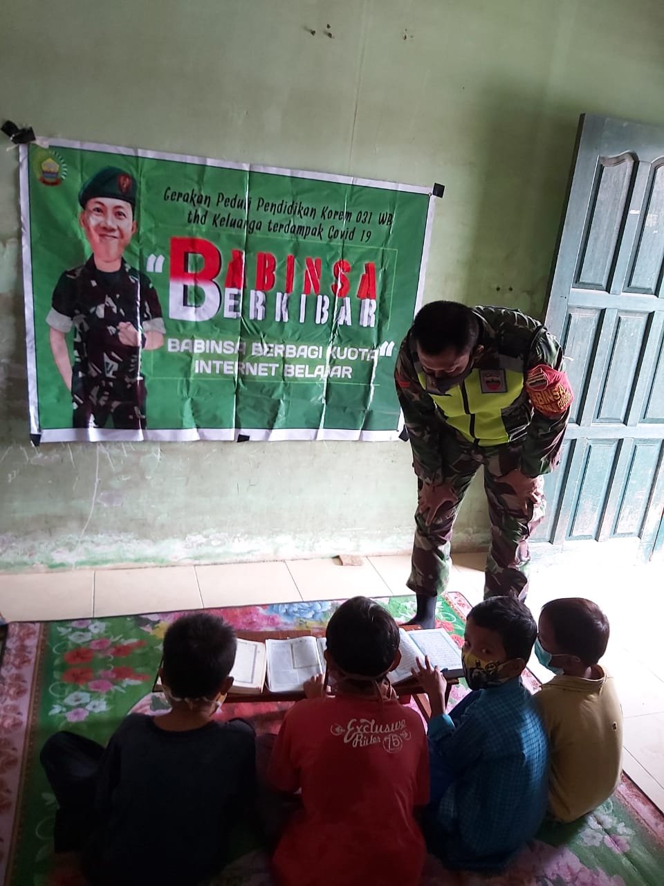 4 Siswa SD Ikuti Belajar Daring, Koptu Deddy Harianto Berharap Lahirlah Siswa Prestasi
