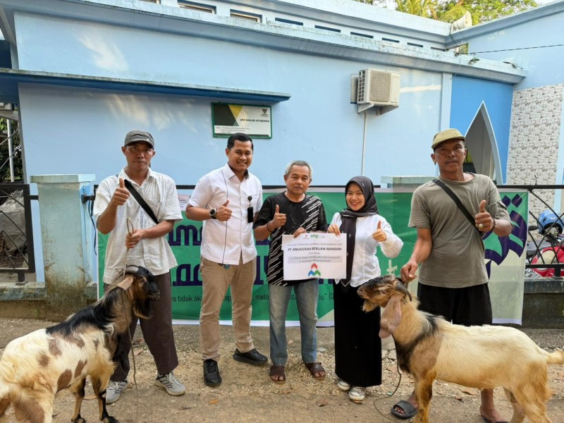 Tebar Manfaat untuk Masyarakat, EMP Bentu – Korinci Baru Limited Salurkan 32 Hewan Qurban di Wilayah Operasi Migas