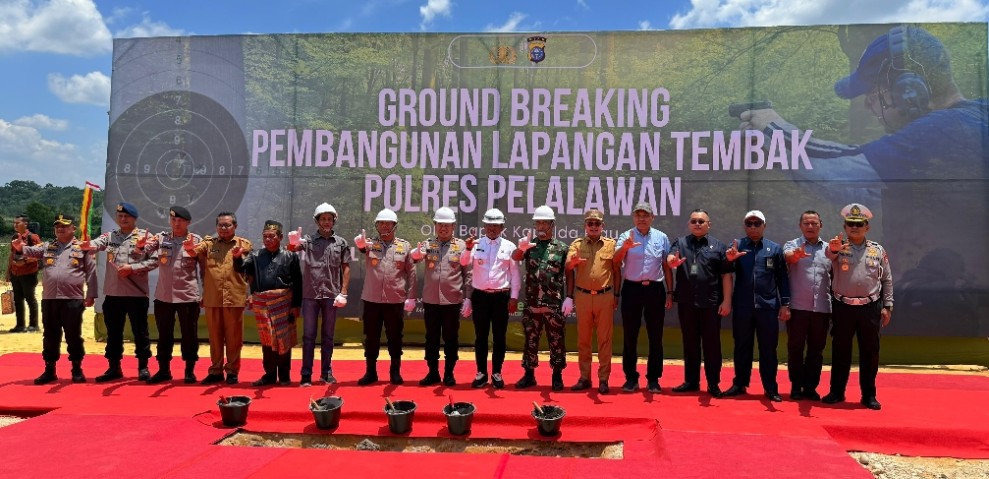 Bupati dan Wabup Dampingi  Kapolda Riau Ground Breaking Pembangunan Lapangan Tembak Polres Pelalawan