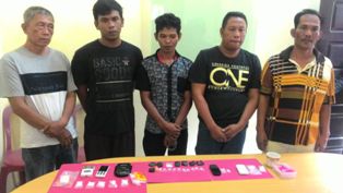 Unit Opsnal Sat Narkoba Polres Pelalawan Amankan 78,57 Gram Shabu Dan Lima Tersangka