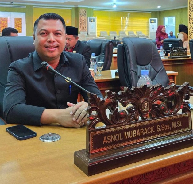 Ketua Fraksi Demokrat-Nasdem Pelalawan Sampaikan Apresiasi pada Tengku Zulfan yang Dilantik Jadi Sekda