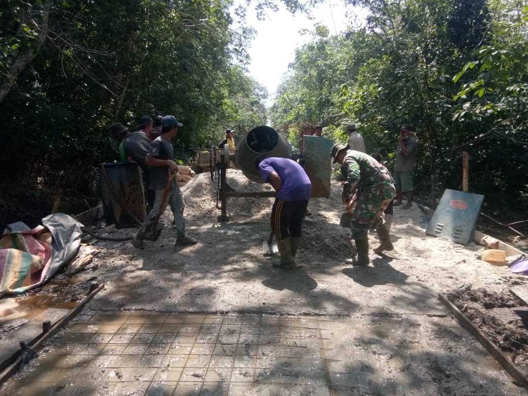 Jalan Parit Medan Api api Dibangun, Berkat Sinergi Pemerintah dan TNI