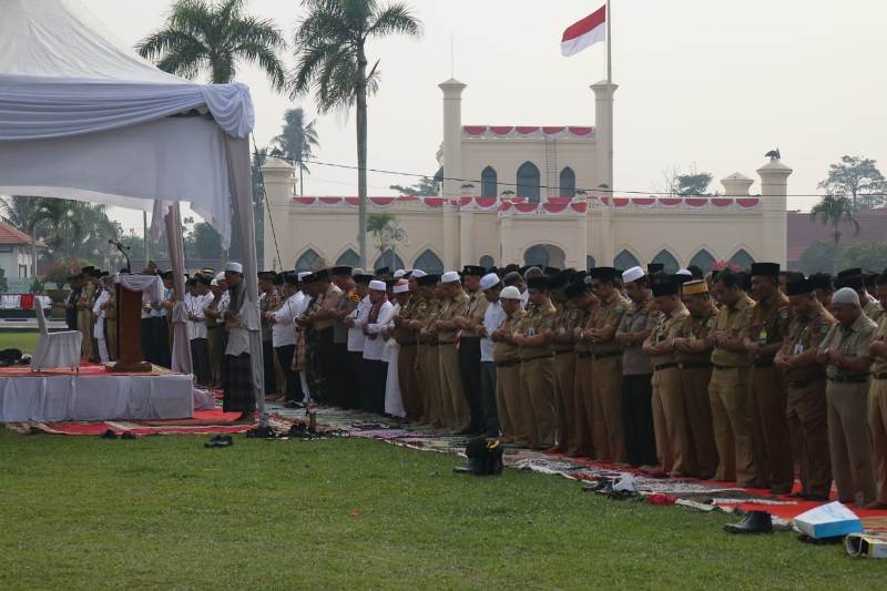 Usai Bermunajat Kepada Allah, Siak Diguyur Hujan