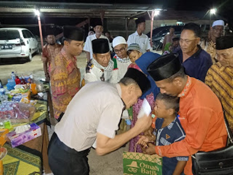 Tingkatkan Silaturahmi, Polsek Sinaboi Bukber Dan Santuni Anak Yatim
