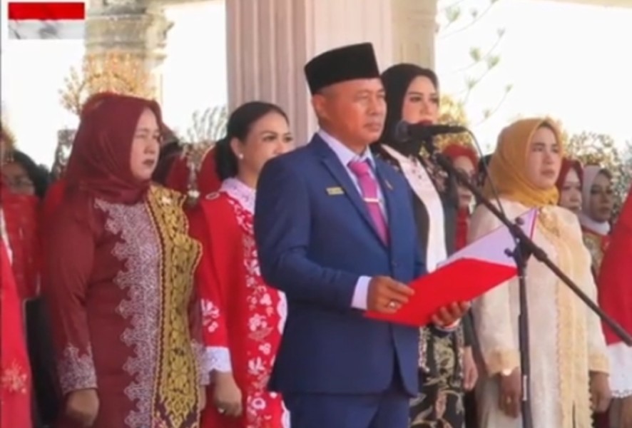 Teks Proklamasi Di Bacakan Wakil Ketua DPRD Rohil Basiran Nur Efendi