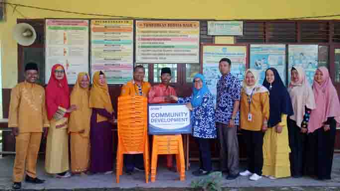 Siswa SDN 06 Desa Sering, Tak Lagi Lesehan di Kelas