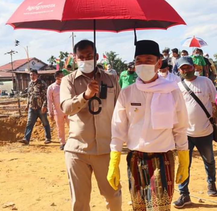 Peletakan Batu Pertama Masjid Ali Imran, Bupati Rohil Apresiasi Sumbangan Donatur