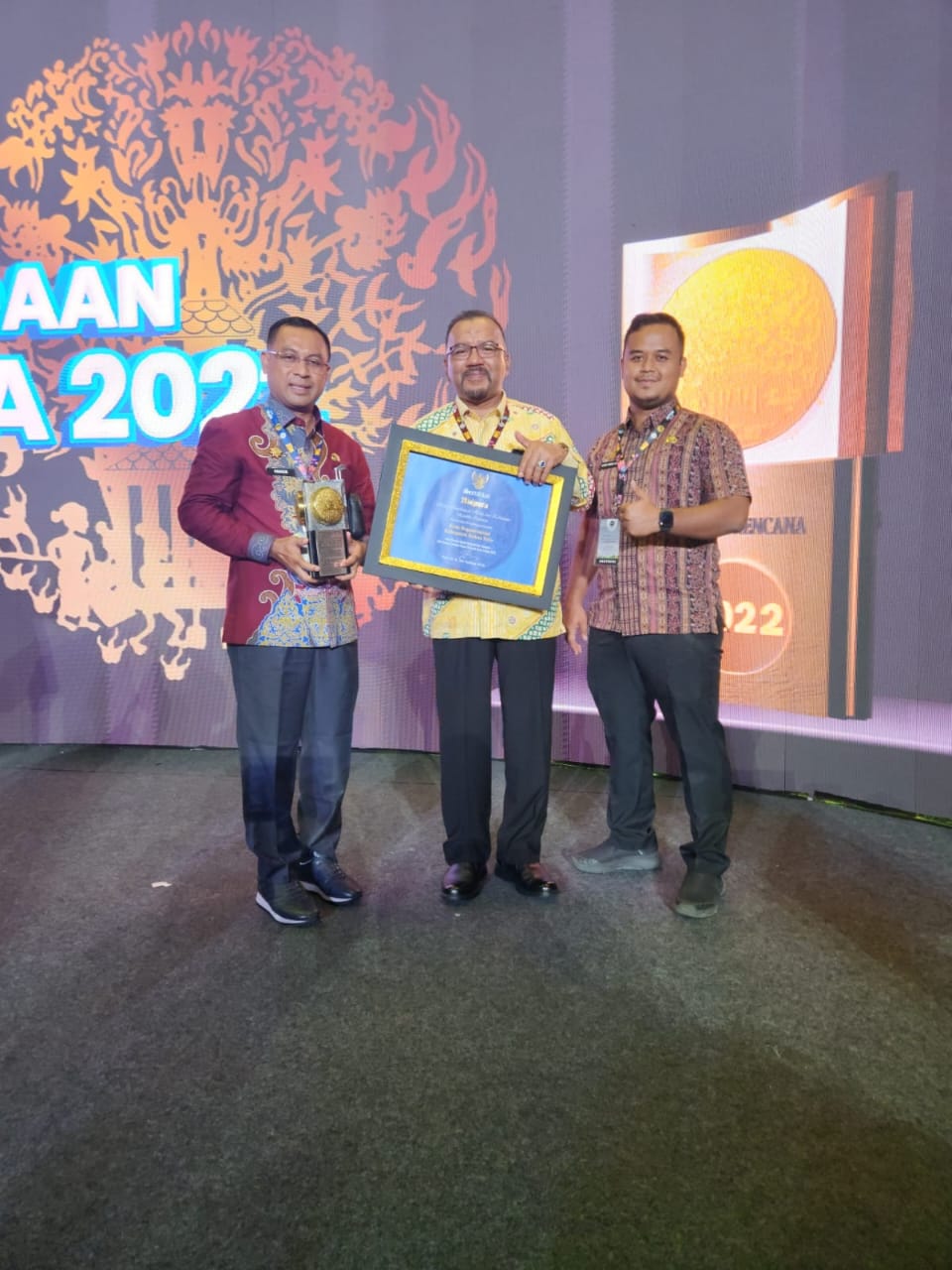 Kategori Kota Kecil, Rohil Terima Piagam Adipura