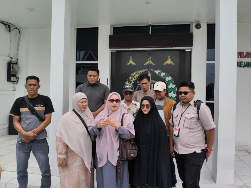 Heboh Lahan 58 Hektare, Kades Kemang Dilaporkan Masyarakat ke Kejari Pelalawan