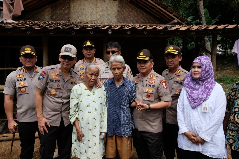 Berkat Bantuan Kakor Binmas Polri, Nenek Karni Akan Jalani Operasi