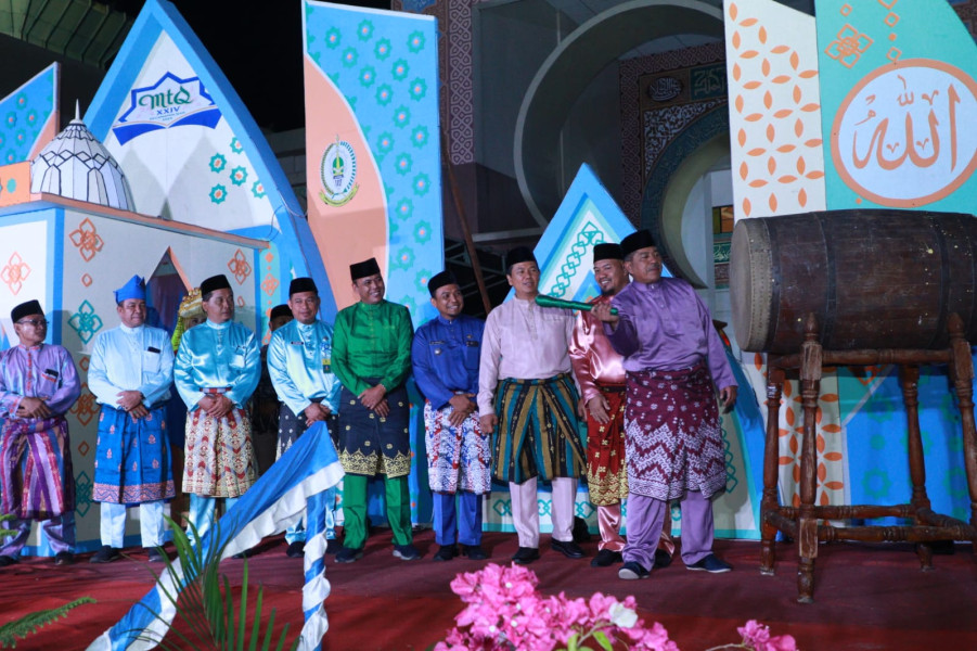 Bupati Alfedri Buka MTQ Buka XXIV Di Kecamatan Siak