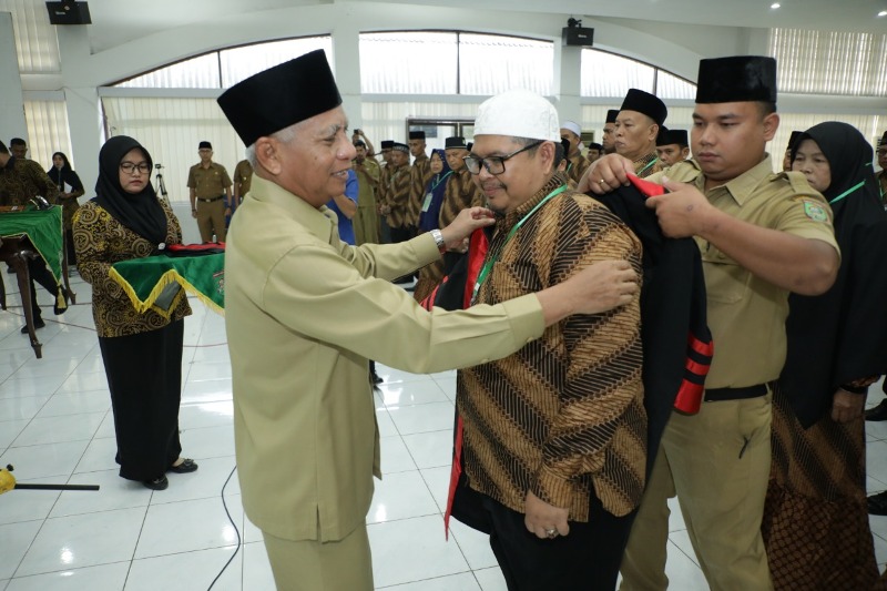 Bupati Surya Lantik Dewan Hakim MTQ Tingkat Kabupaten Asahan Tahun 2020