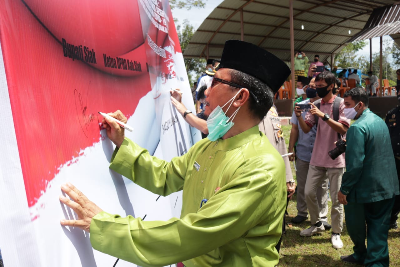 Cegah Anarkisme, Sekda Kabupaten Siak Pimpin Deklarasi Cinta Damai