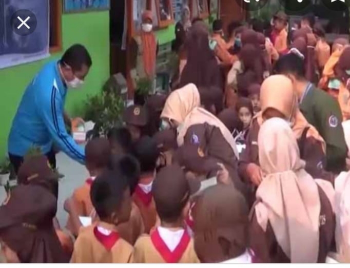 Disdikbud Siak Minta, Sekolah Segera Bagikan Masker ke Siswa