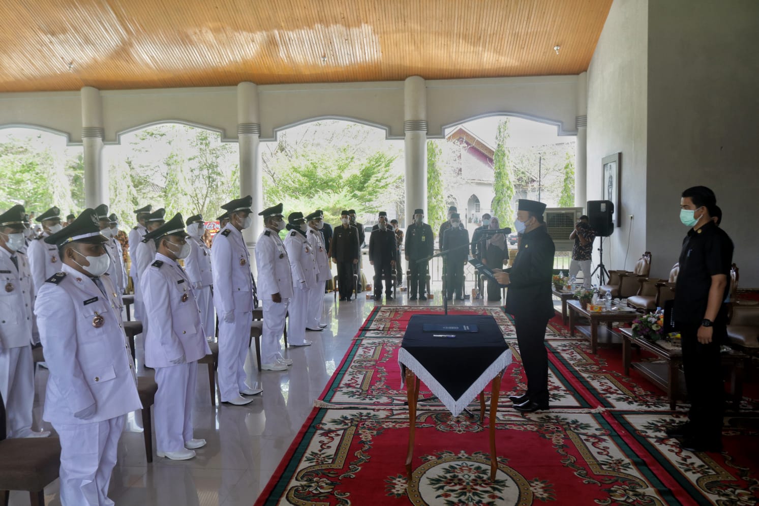 Husni Merza Lantik 37 Penjabat Sementara Penghulu se Siak