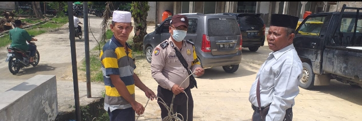 Tersengat Listrik Tegangan Tinggi, Nyawa Ujang Tak Tertolong
