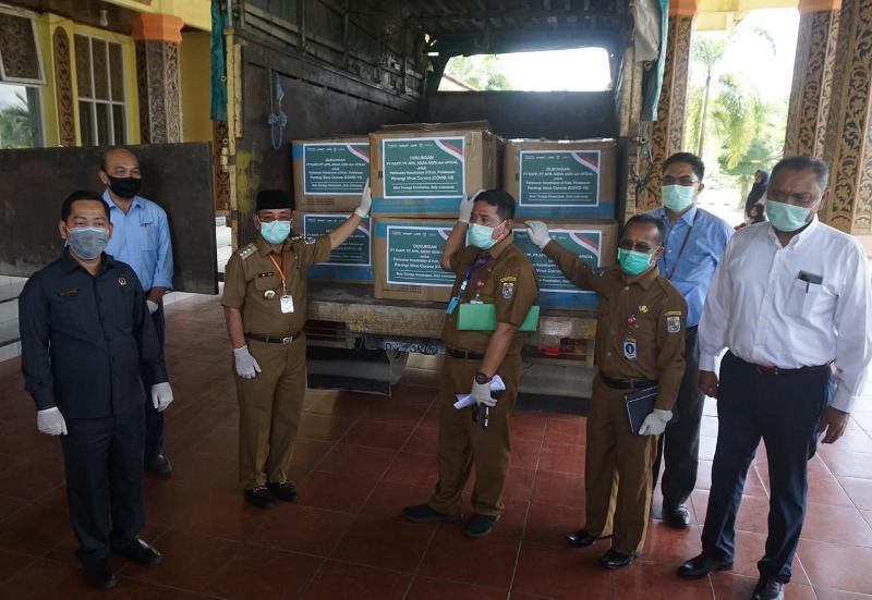 Bupati Harris: Bantuan Perusahaan Sangat Kita Harapkan Dalam Mencegah Penularan Covid-19