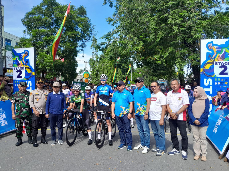 62 Pebalap Ikut Etape II TDS 2024, 3 Pebalap Kelelahan
