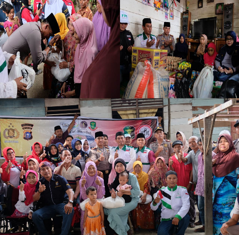 Sambangi Keluarga Malizon, Tim Jum'at Barokah Harus Sebrangi Sungai Siak