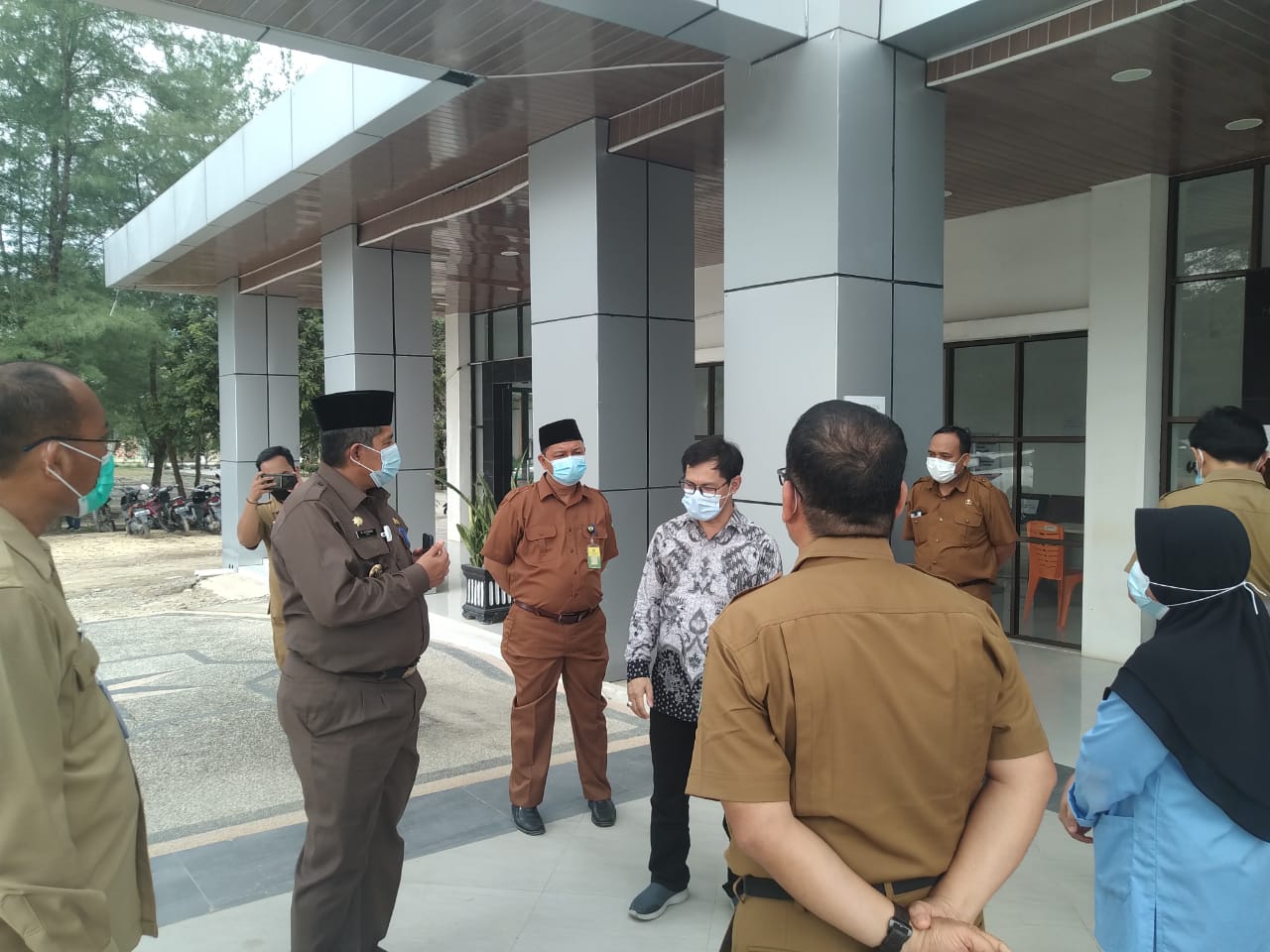 Petugas KPPS Dan Linmas Tak mau Di Swap Test, Bupati Siak Sarankan Langsung Diganti