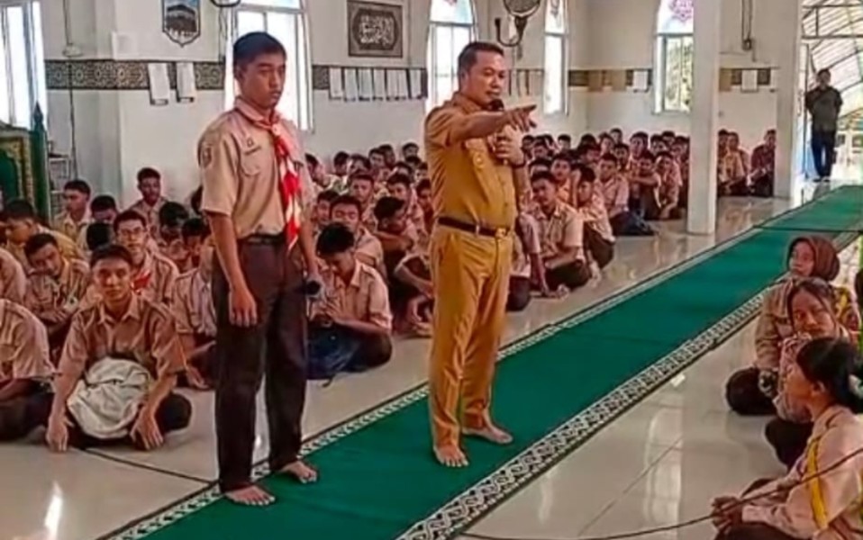 Di Kegiatan Growth Mondset SMKN 1 Pangkalan Kerinci, Wabup Beberkan Rahasia Kunci Sukses Jadi Pengusaha