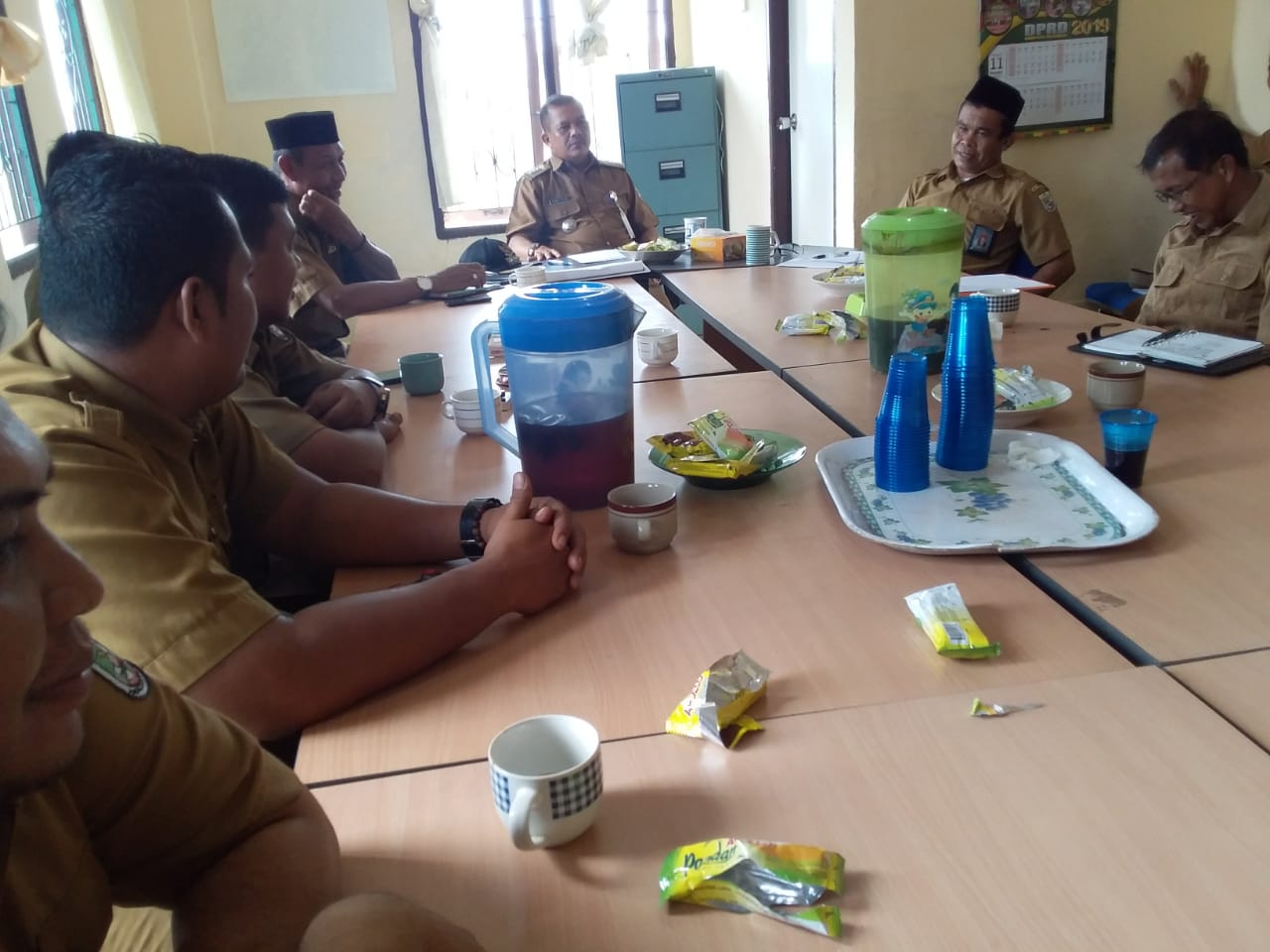 T Syafril Himbau Staff Kantor Camat Tingkatkan Pelayanan