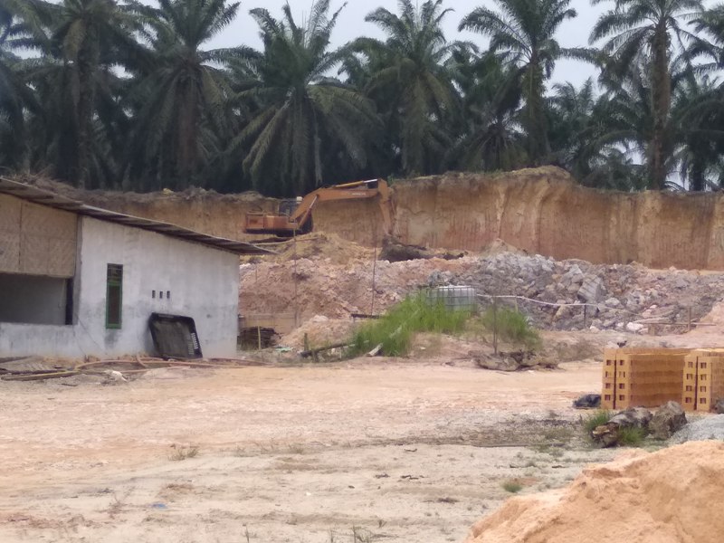 Galian C dan Pabrik Batu Bata di Rawang Kao Dinilai Tidak Berizin, Pemilik: Tanya Aja ke RI Sana