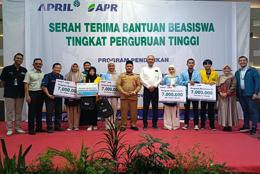 Terima Beasiswa RAPP, Imelda Ingin Cepat Lulus dan Jadi Bagian dari APRIL Group