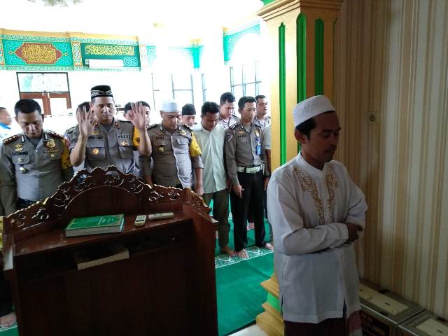 Polres Pelalawan Gelar Shalat Ghoib, Do'a bersama Dan Penggalangan Dana