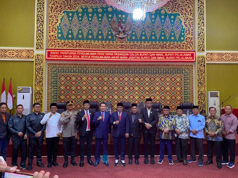 DPRD Pelalawan Gelar Rapat Paripurna Penetapan Paslon Bupati dan Wakil Bupati Pelalawan Terpilih