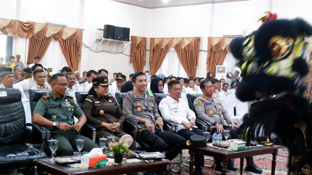 Secara Virtual Zoom  Bupati Afrizal Sintong Hadir Launching Polisi RW