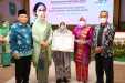 Hari Kartini 2022 Provinsi Riau, Ibu Chairani Asal Tualang Raih Penghargaan Dari Istri Jokowi